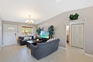 7786 Ridgewood Dr, Lake Worth Beach, FL 33467, Sold 05/23/24