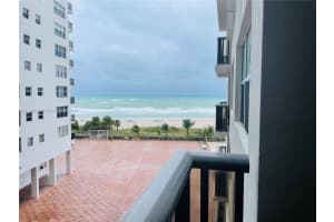 6039 Collins Ave APT 621, Miami Beach, FL 33140, Sold 03/08/24