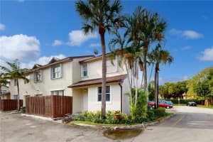 250 SW 95 Terrace #1, Pembroke Pines, FL 33025, Sold 02/01/24