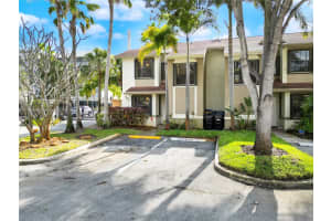 244 City View Dr, Fort Lauderdale, FL 33311, Sold 01/22/24