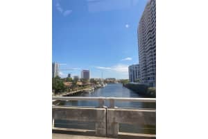 600 Parkview Dr APT 711, Hallandale Beach, FL 33009, Sold 03/01/24
