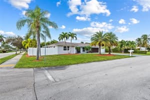 4571 NE 27th Ave, Lighthouse Point, FL 33064, Sold 03/05/24