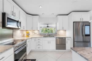 4571 NE 27th Ave, Lighthouse Point, FL 33064, Sold 03/05/24