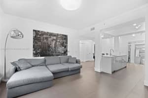 533 NE 3rd Ave APT 404, Fort Lauderdale, FL 33301, Sold 03/15/24