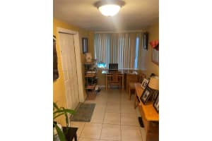1540 Ne 176th St, North Miami Beach