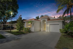 4957 SW 153rd Ave, Davie, FL 33331, Sold 04/18/24