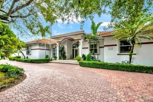 5750 SW 67th Ave, South Miami, FL 33143, Sold 04/02/25