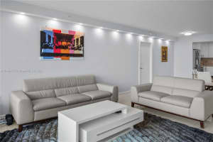 20515 E Country Club Dr APT 1849, Aventura, FL 33180, Sold 05/24/24