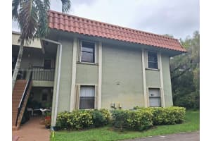 9708 Hammocks Blvd Apt 204-32, Miami, FL 33196, Sold 05/08/24