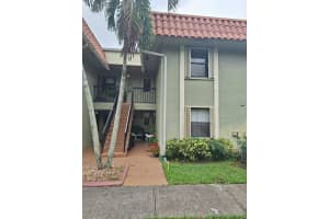 9708 Hammocks Blvd Apt 204-32, Miami, FL 33196, Sold 05/08/24