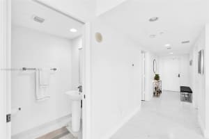 14951 Royal Oaks Ln APT 1605, North Miami, FL 33181, Sold 02/02/24