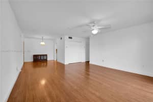 9304 SW 77th Ave APT C8, Miami, FL 33156, Sold 01/30/24