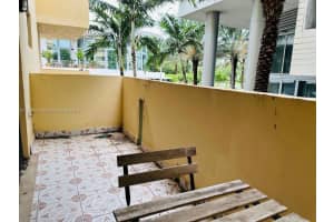 2924 Collins Ave APT 203, Miami Beach, FL 33140, Sold 07/07/24