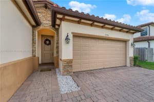 2576 SE 1st St, Homestead, FL 33033, Sold 04/11/24