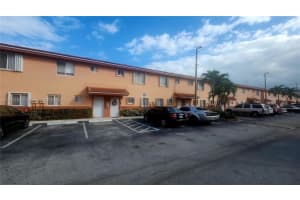 8079 NW 8th St APT 5, Miami, FL 33126, Sold 01/25/24