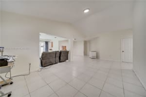 10040 SW 12th St, Pembroke Pines, FL 33025, Sold 01/19/24