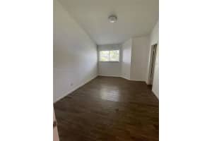 3405 NW 44th St APT 204, Lauderdale Lakes, FL 33309, Sold 01/29/24