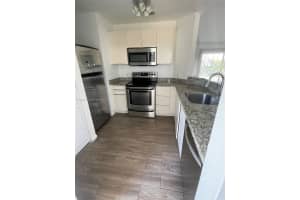 3405 NW 44th St APT 204, Lauderdale Lakes, FL 33309, Sold 01/29/24