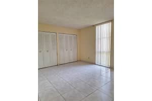 1750 W 46th St APT 327, Hialeah, FL 33012, Sold 04/11/24