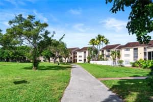 15295 SW 106th Ln APT 717, Miami, FL 33196, Sold 03/08/24