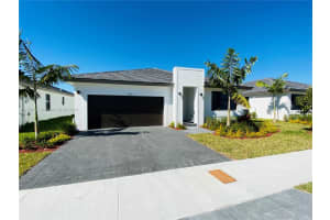 23572 SW 107th Pl, Princeton, FL 33032, Sold 03/28/24