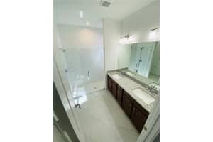 23572 SW 107th Pl, Princeton, FL 33032, Sold 03/28/24