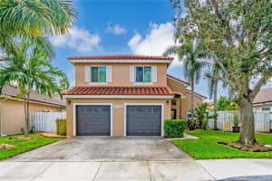 16536 NW 8th St, Pembroke Pines, FL 33028, Sold 02/29/24