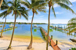 17571 SE Conch Bar Ave, Tequesta, FL 33469, Sold 09/17/25