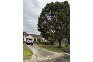 5604 Pebble Brook Ln, Boynton Beach, FL 33472, Sold 02/29/24