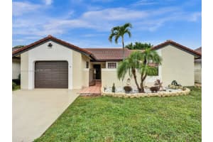 40 Columbia Ct, Deerfield Beach, FL 33442, Sold 05/29/24
