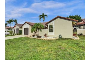 40 Columbia Ct, Deerfield Beach, FL 33442, Sold 05/29/24