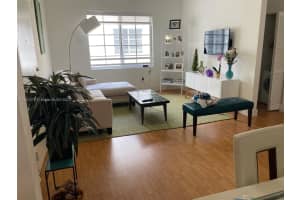 1000 Meridian Ave APT 8, Miami Beach, FL 33139, Sold 04/19/24