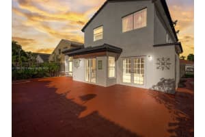 16042 SW 86th Terrace, Miami, FL 33193, Sold 04/05/24