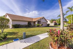 9760 Forest Dr, Miramar, FL 33025, Sold 02/12/24