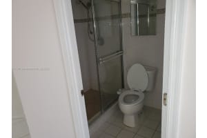 18041 Biscayne Blvd APT 1205, Aventura, FL 33160, Sold 02/12/24