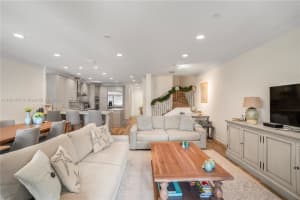 105 Isle of Venice Dr #105, Fort Lauderdale, FL 33301, Sold 02/15/24