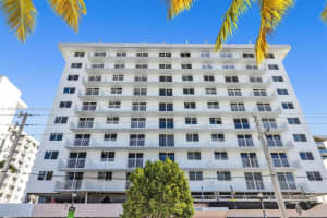 345 Ocean Dr APT 502, Miami Beach, FL 33139, Sold 04/30/24