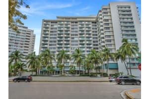 1200 West Ave APT 721, Miami Beach, FL 33139, Sold 07/09/24