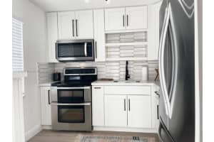 7305 NW 5th Pl APT 108, Margate, FL 33063, Sold 07/18/24