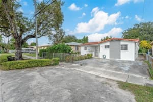 2465 NW 33rd St, Miami, FL 33142, Sold 10/15/24