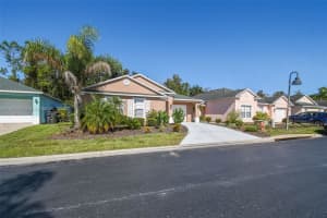 334 Reserve Dr, Davenport, FL 33896, Sold 04/25/24