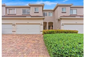 2371 SE 19th St, Homestead, FL 33035, Sold 02/29/24