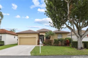655 SE 30th Dr, Homestead, FL 33033, Sold 02/26/24