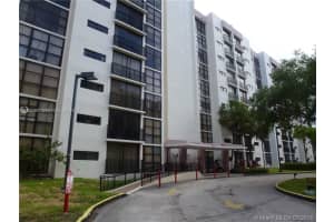 16909 N Bay Rd APT 305, Sunny Isles Beach, FL 33160, Sold 03/25/24