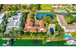 44 Bal Bay Dr, Bal Harbour