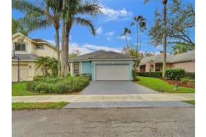 2944 Myrtle Oak Cir, Davie, FL 33328, Sold 03/21/24
