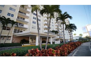 401 Golden Isles Dr APT 412, Hallandale Beach, FL 33009, Sold 03/01/24