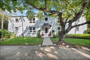 5631 SW 78th St APT 3, Miami, FL 33143, Sold 01/30/24