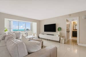 7135 Collins Ave APT 1722, Miami Beach, FL 33141, Sold 02/29/24