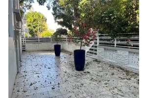 1550 Drexel Ave APT 204, Miami Beach, FL 33139, Sold 07/22/24